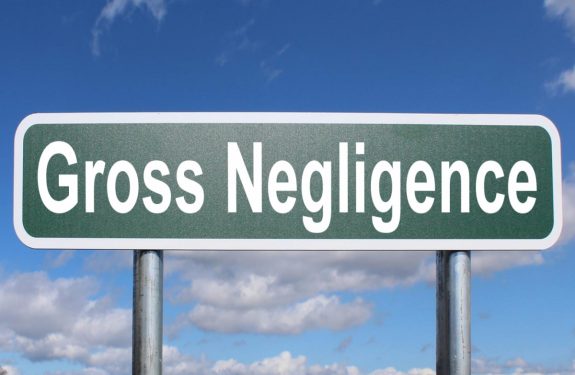 How to Distinguish Between Ordinary and Gross Negligence
